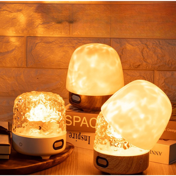 Lempa su Bluetooth kolonele